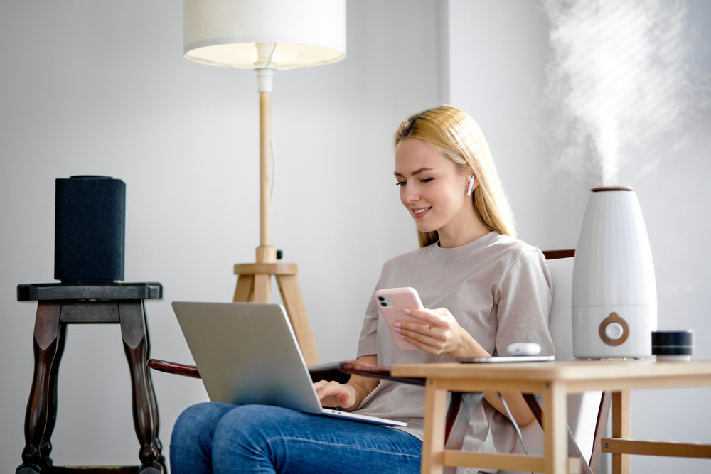 smart humidifier on table emitting water vapor Temecula, CA